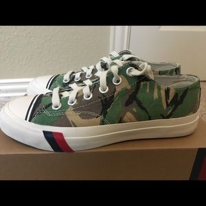 Pro-Keds Royal Lo Camo - Mint!
Article no. Pk54979